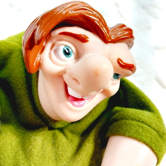 Disney - Hunchback Of Notre Dame Quasimodo Plush/Plastic Finger Puppet 1996 - Picture 13 of 14